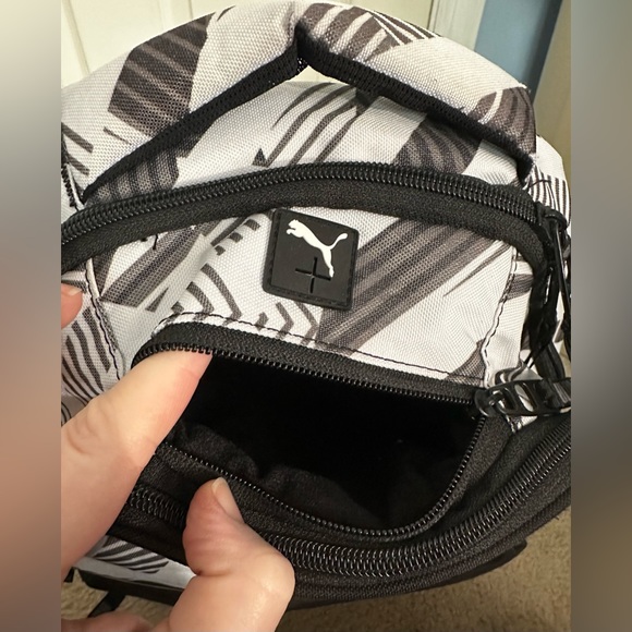 PUMA Full-Size Backpack TONS of Storage Laptop Cell Tablet Black White Gray - Picture 4 of 15